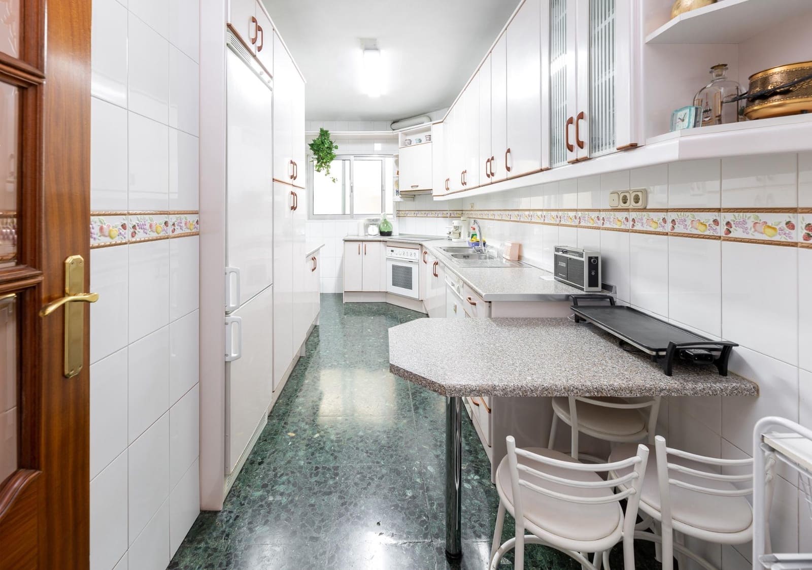 4 chambre Appartement à vendre à Grenade ville avec garage - 420 000 € (Ref: 10086441)