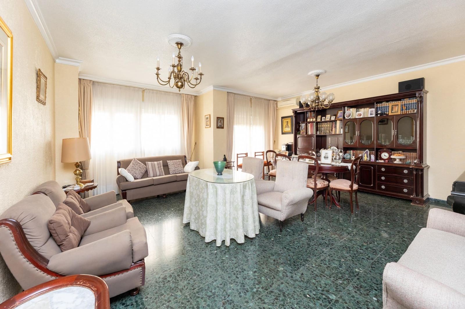 4 chambre Appartement à vendre à Grenade ville avec garage - 420 000 € (Ref: 10086441)