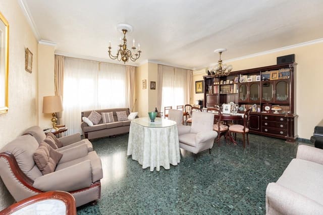 4 chambre Appartement à vendre à Grenade ville avec garage - 420 000 € (Ref: 10086441)