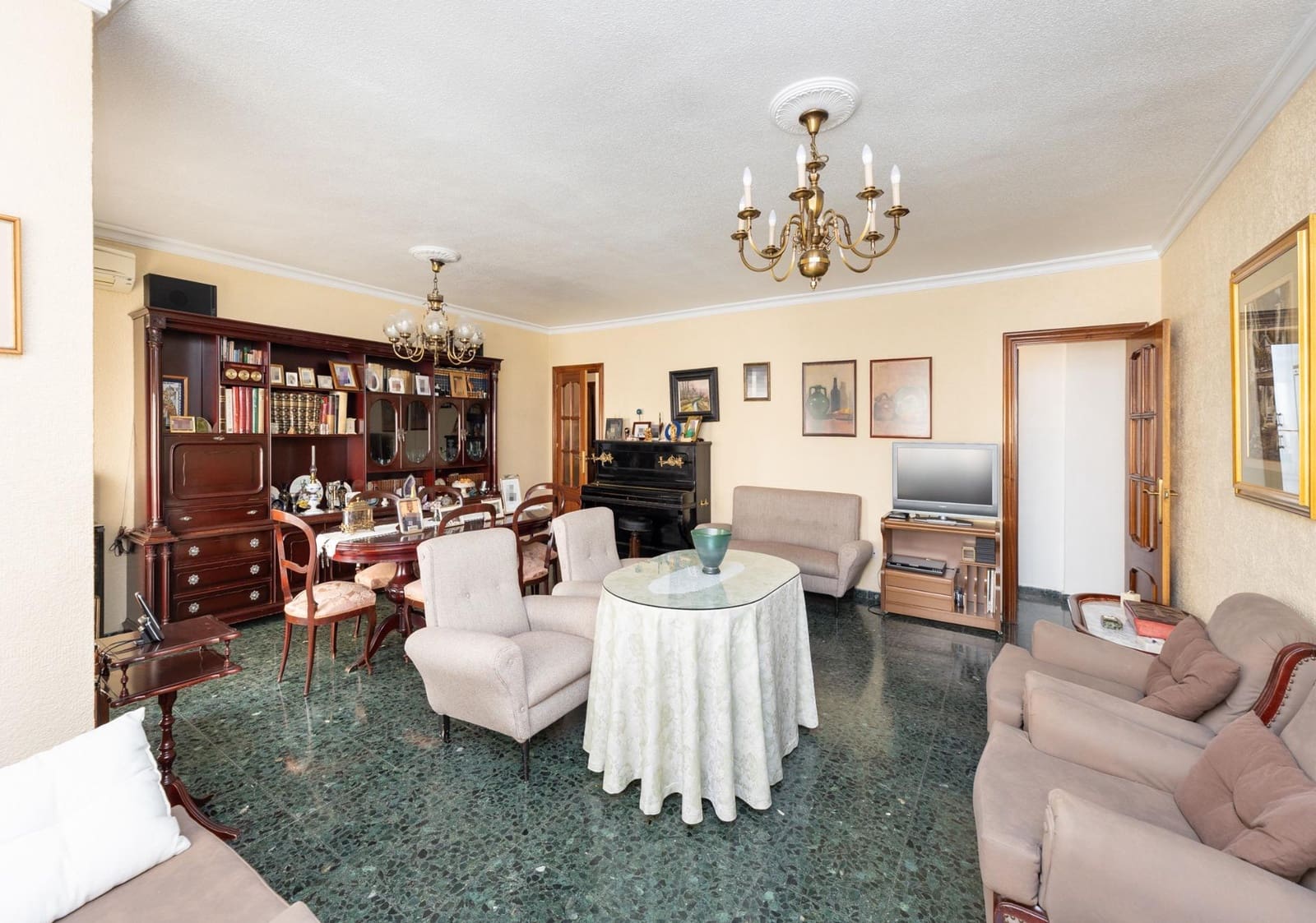 4 chambre Appartement à vendre à Grenade ville avec garage - 420 000 € (Ref: 10086441)