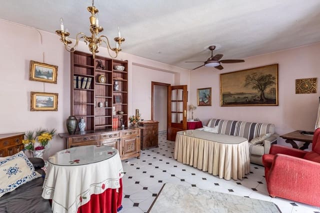 4 slaapkamer Flat te koop in Granada stad - € 345.000 (Ref: 10086442)