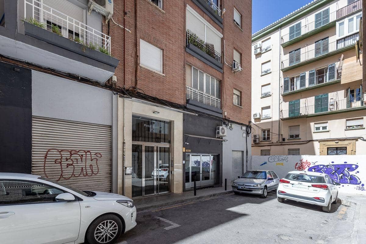 4 slaapkamer Flat te koop in Granada stad - € 345.000 (Ref: 10086442)