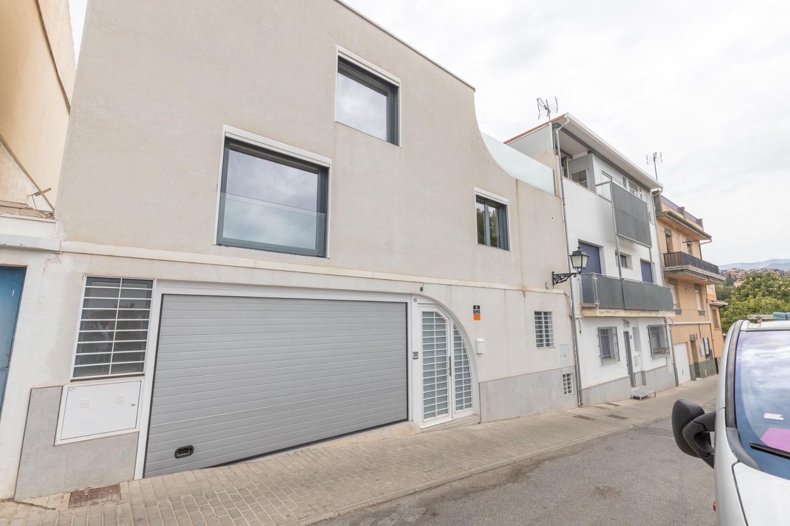 Chalet de 3 habitaciones en Granada ciudad en venta con garaje - 425.000 € (Ref: 10086443)
