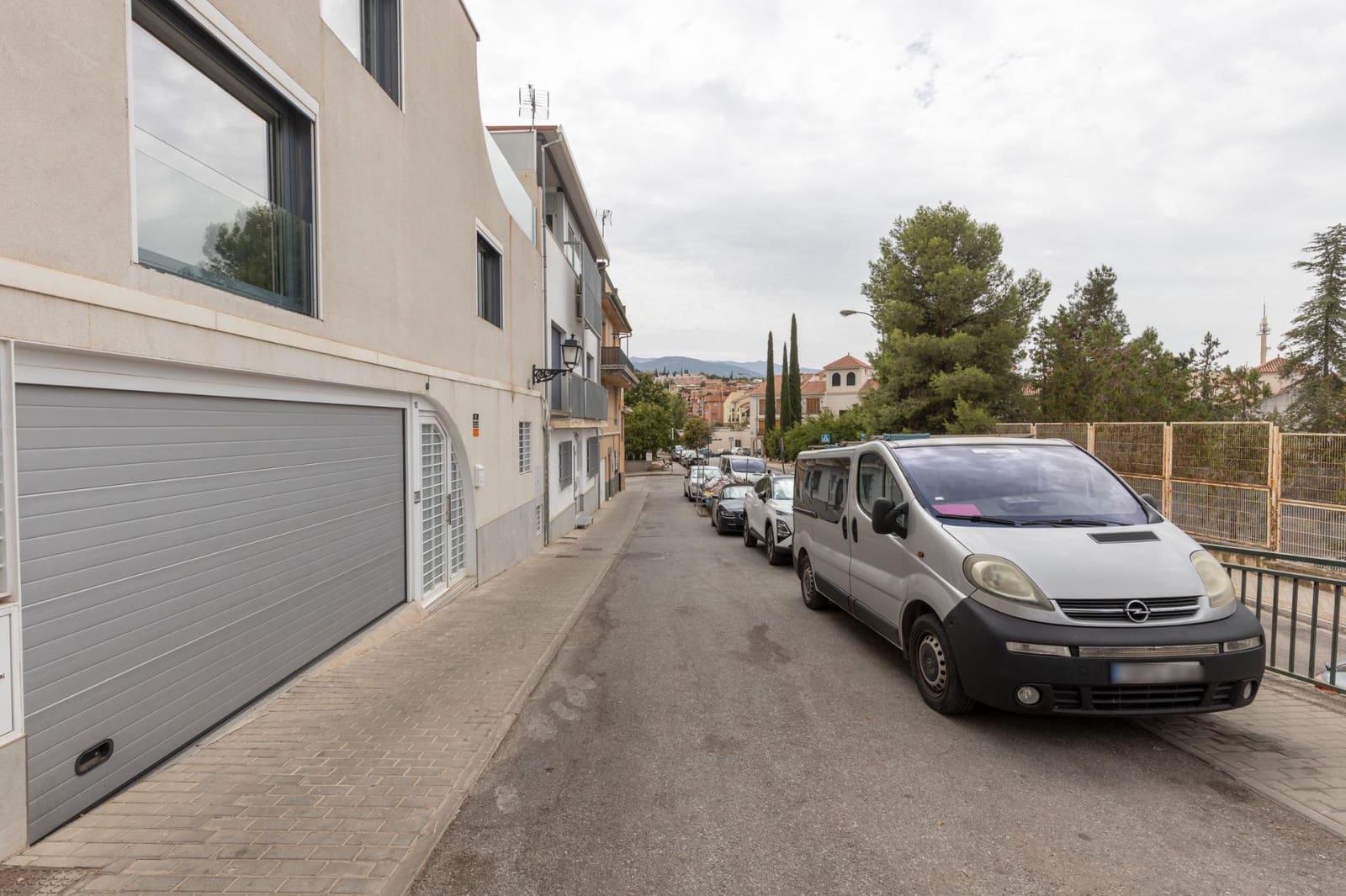 Chalet de 3 habitaciones en Granada ciudad en venta con garaje - 425.000 € (Ref: 10086443)