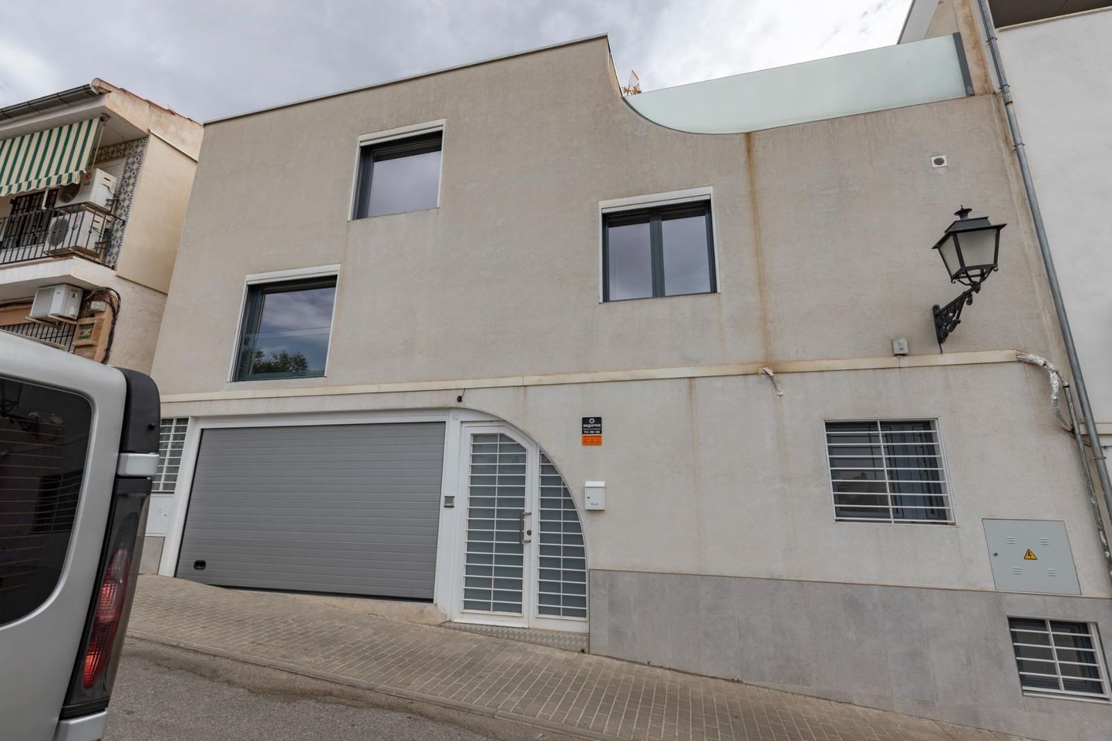 Chalet de 3 habitaciones en Granada ciudad en venta con garaje - 425.000 € (Ref: 10086443)
