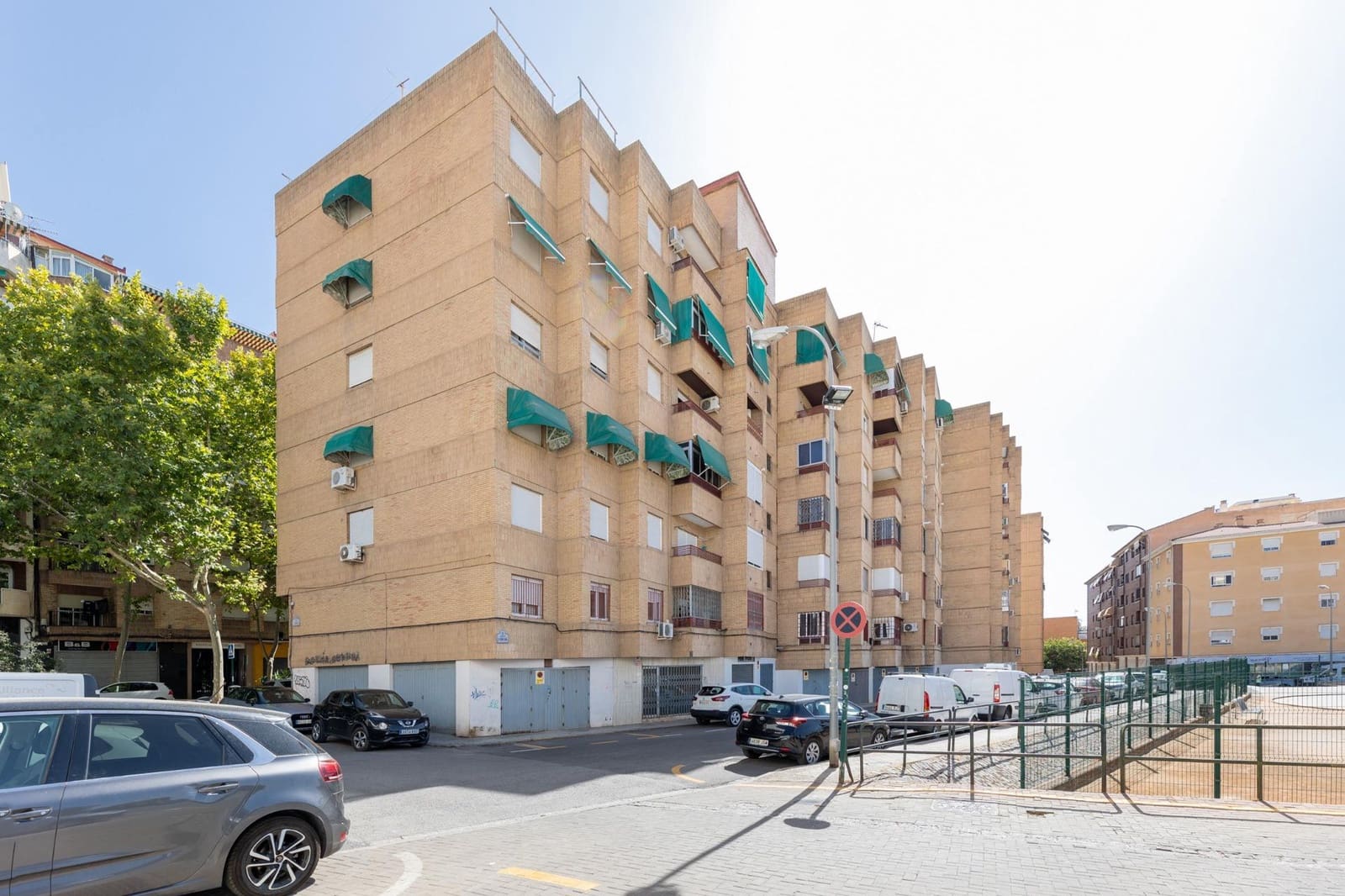 3 bedroom Flat for sale in Granada city - € 269,000 (Ref: 10089648)