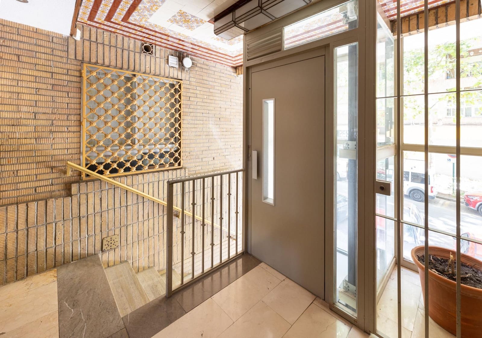 3 bedroom Flat for sale in Granada city - € 269,000 (Ref: 10089648)