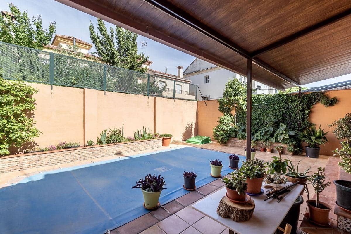 3 sovrum Villa till salu i Santa Fe med pool garage - 285 000 € (Ref: 10089650)