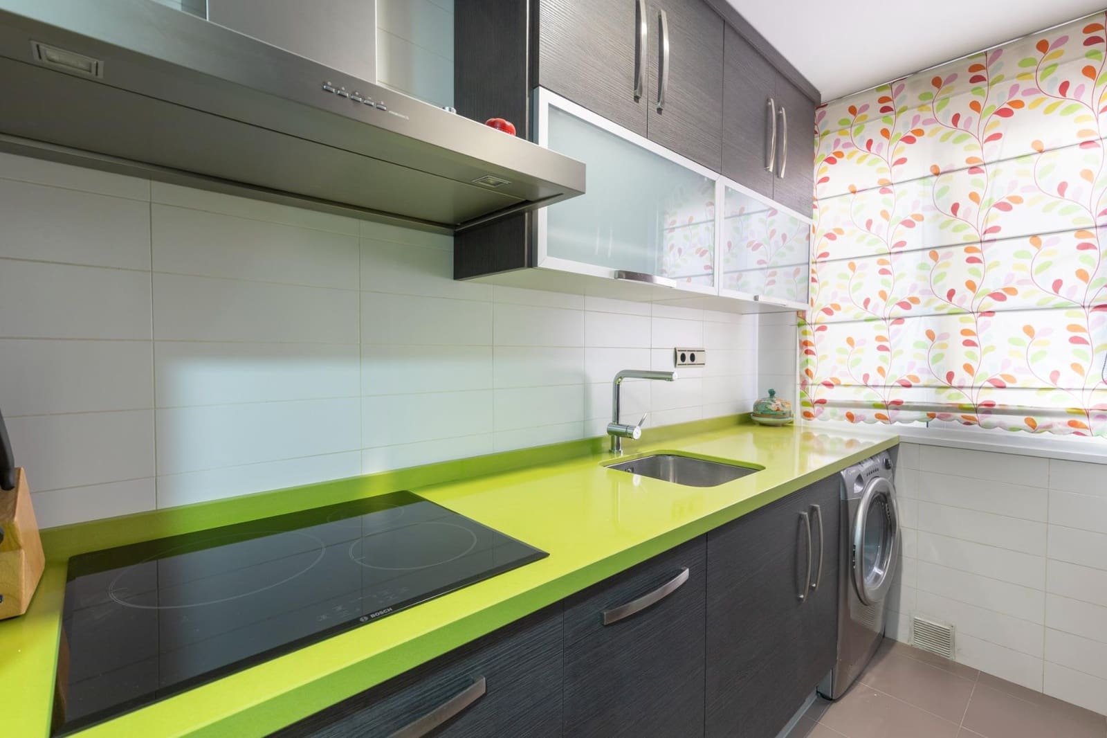 Piso de 2 habitaciones en Granada ciudad en venta con piscina garaje - 292.000 € (Ref: 10094564)