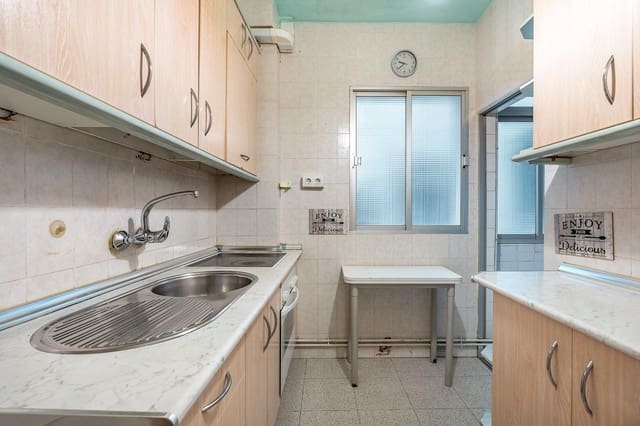 3 makuuhuone Asunto myytävänä paikassa Granada kaupunki - 260 000 € (Ref: 10094566)