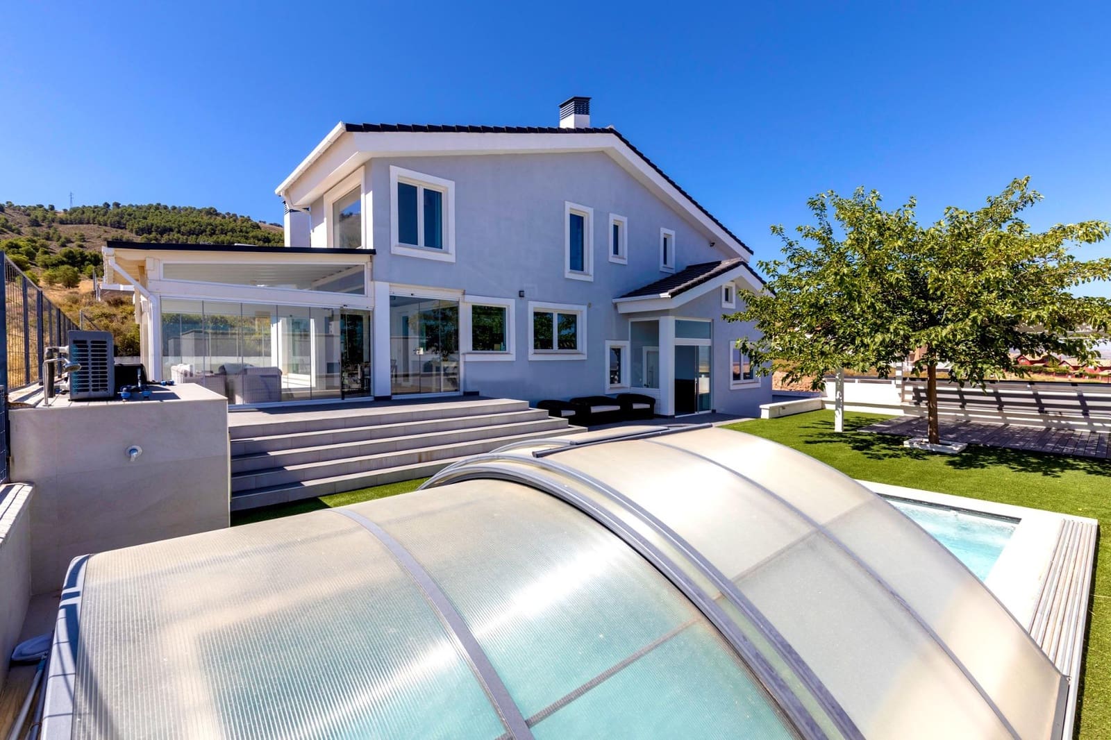 5 quarto Moradia para venda em Dilar com piscina garagem - 649 000 € (Ref: 10094567)