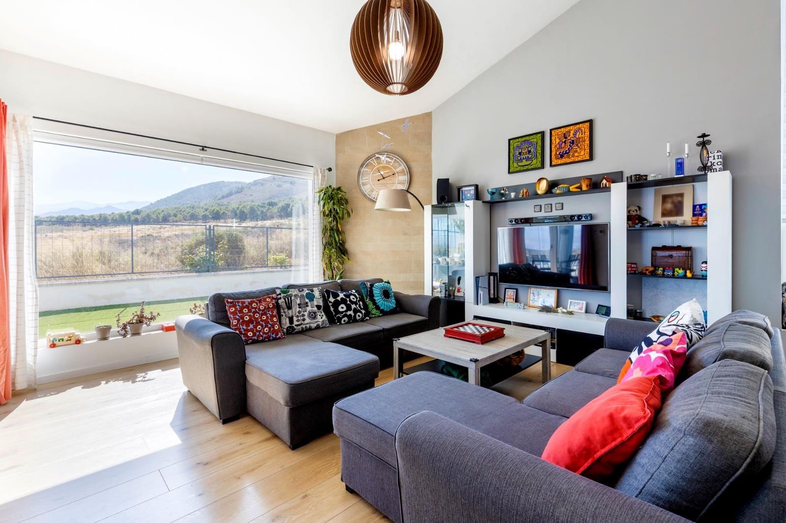 5 quarto Moradia para venda em Dilar com piscina garagem - 649 000 € (Ref: 10094567)