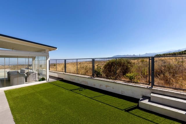 5 camera da letto Villa in vendita in Dílar con piscina garage - 649.000 € (Rif: 10094567)