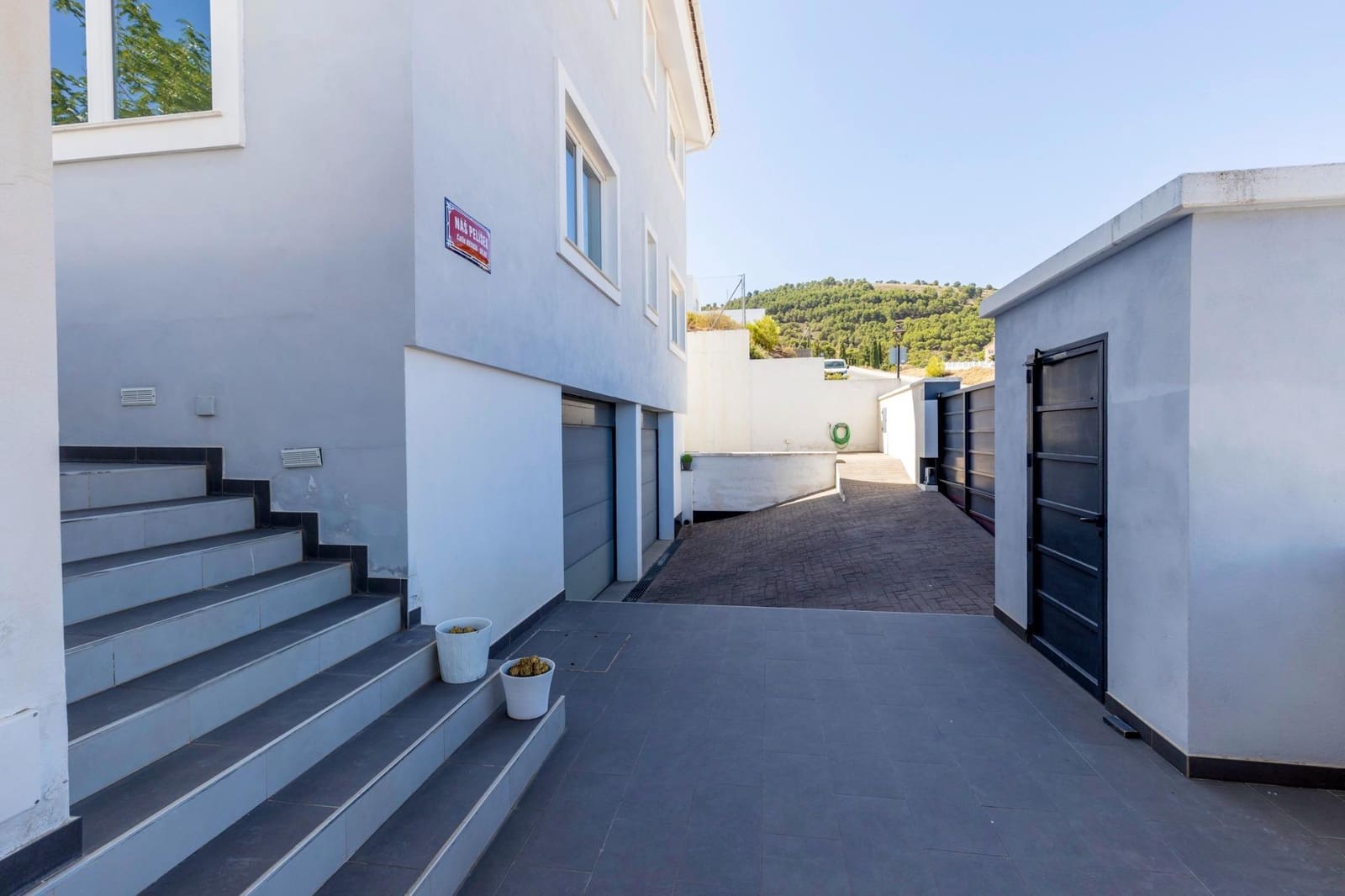 5 quarto Moradia para venda em Dilar com piscina garagem - 649 000 € (Ref: 10094567)