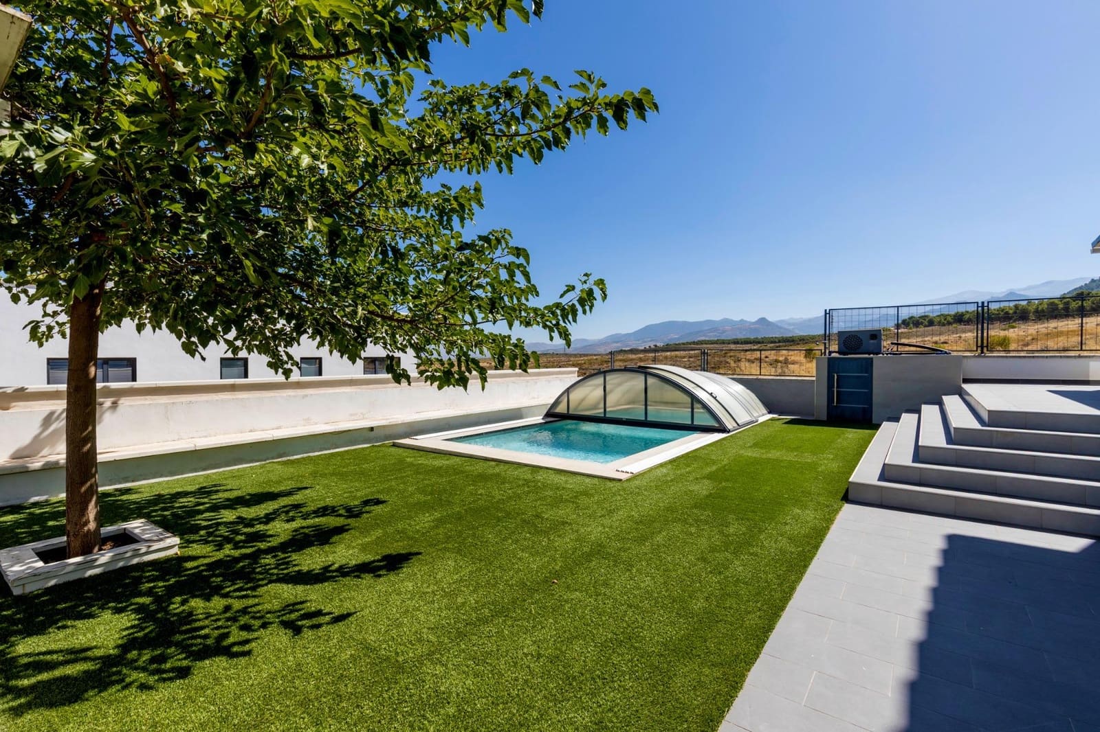 5 quarto Moradia para venda em Dilar com piscina garagem - 649 000 € (Ref: 10094567)