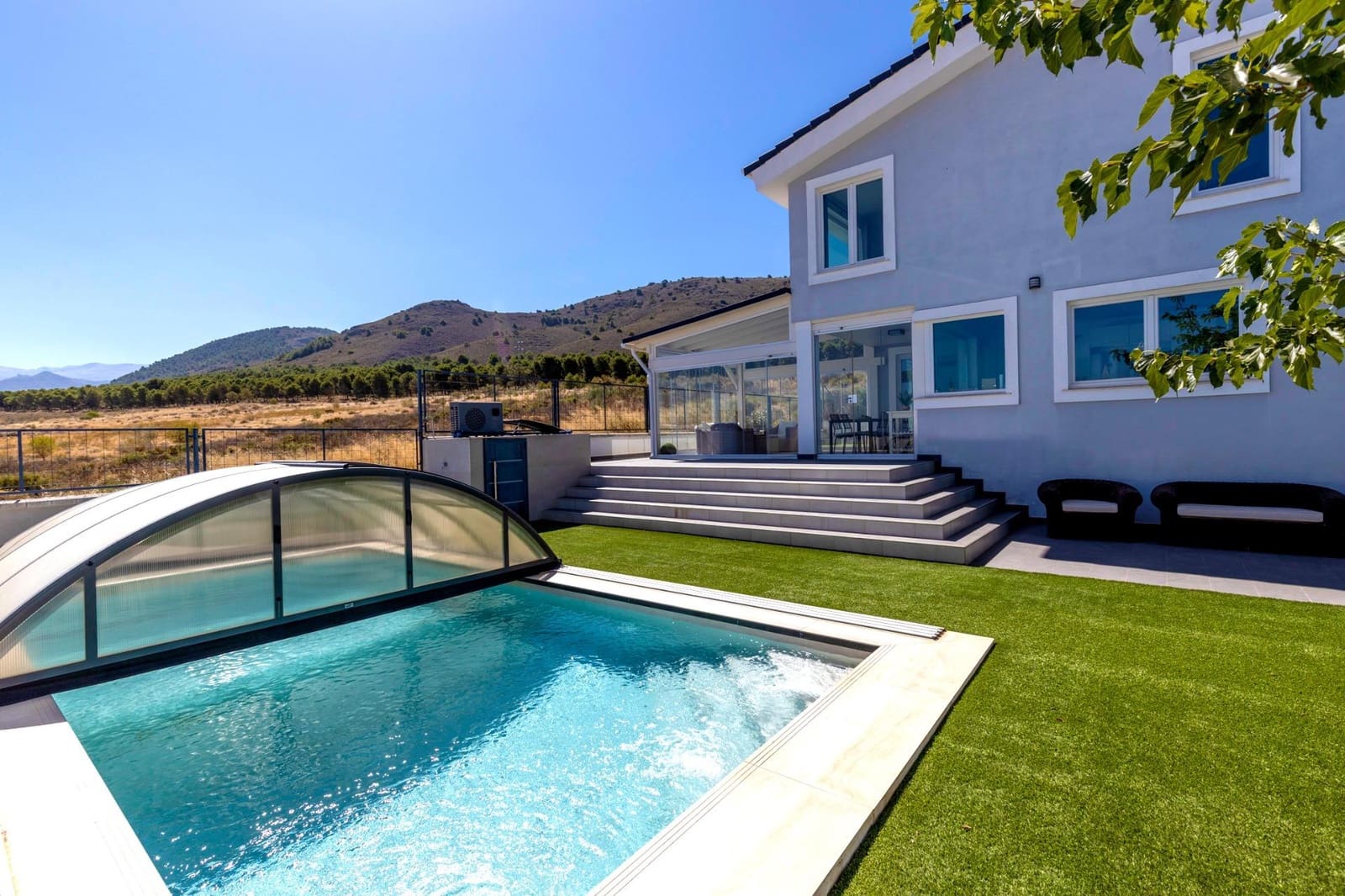 5 quarto Moradia para venda em Dilar com piscina garagem - 649 000 € (Ref: 10094567)