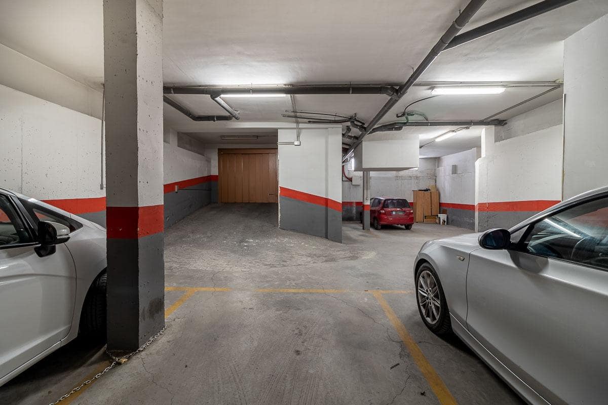 Garaje en Granada ciudad en venta - 25.000 € (Ref: 10098368)