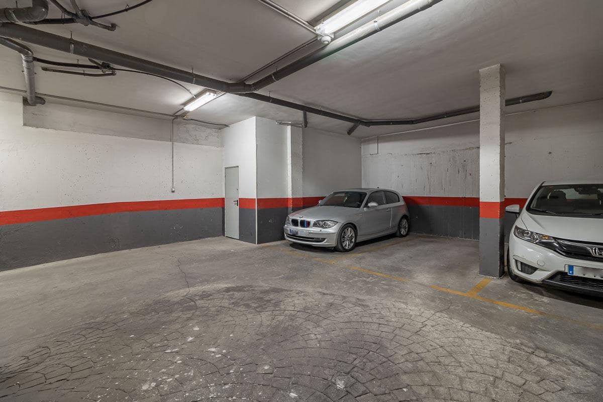 Garaje en Granada ciudad en venta - 25.000 € (Ref: 10098368)