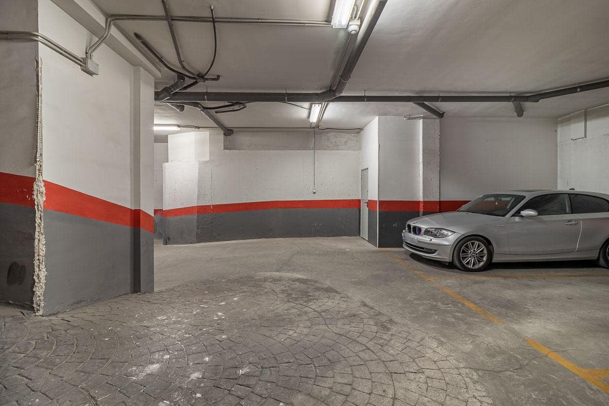 Garaje en Granada ciudad en venta - 25.000 € (Ref: 10098368)