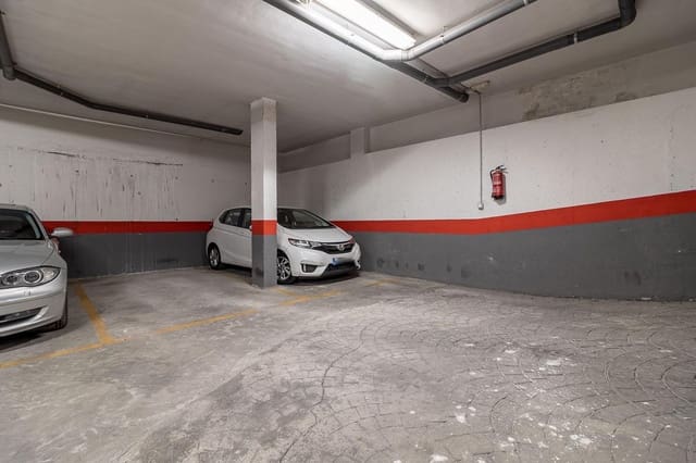 Garaje en Carretera de la Sierra, Granada ciudad en venta - 25.000 € (Ref: 10098368)