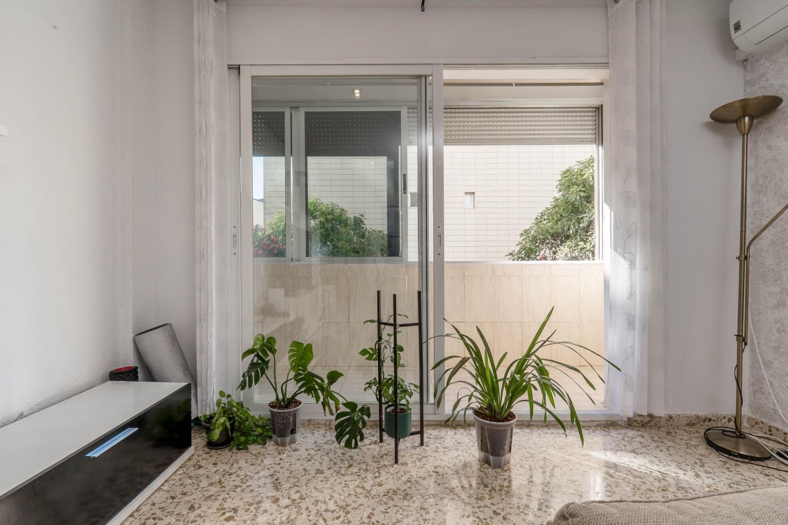 3 sypialnia Mieszkanie na sprzedaż w Maracena z basenem garażem - 204 000 € (Ref: 10098369)