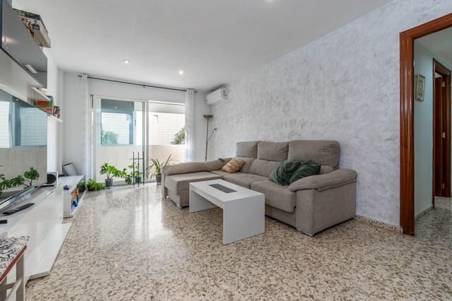 3 sypialnia Mieszkanie na sprzedaż w Maracena z basenem garażem - 204 000 € (Ref: 10098369)