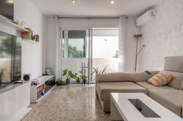 3 sypialnia Mieszkanie na sprzedaż w Maracena z basenem garażem - 204 000 € (Ref: 10098369)
