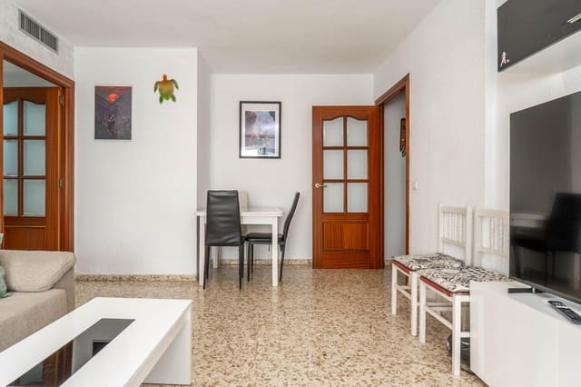 3 sypialnia Mieszkanie na sprzedaż w Maracena z basenem garażem - 204 000 € (Ref: 10098369)