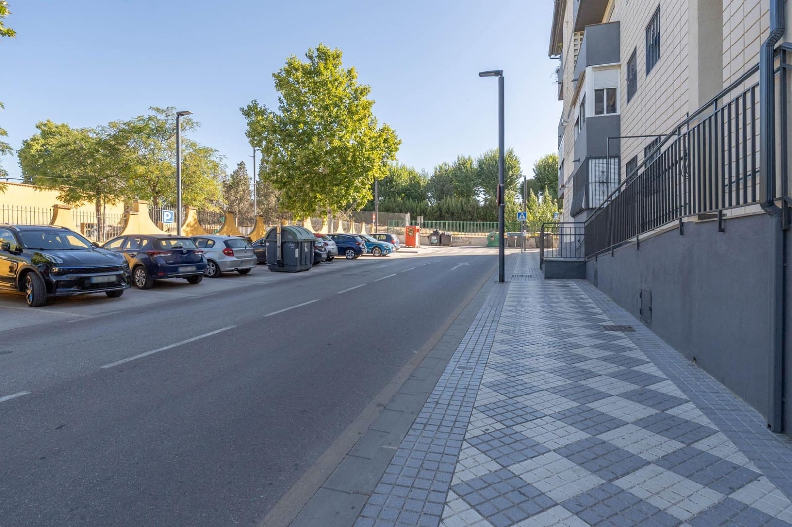 3 sypialnia Mieszkanie na sprzedaż w Maracena z basenem garażem - 204 000 € (Ref: 10098369)