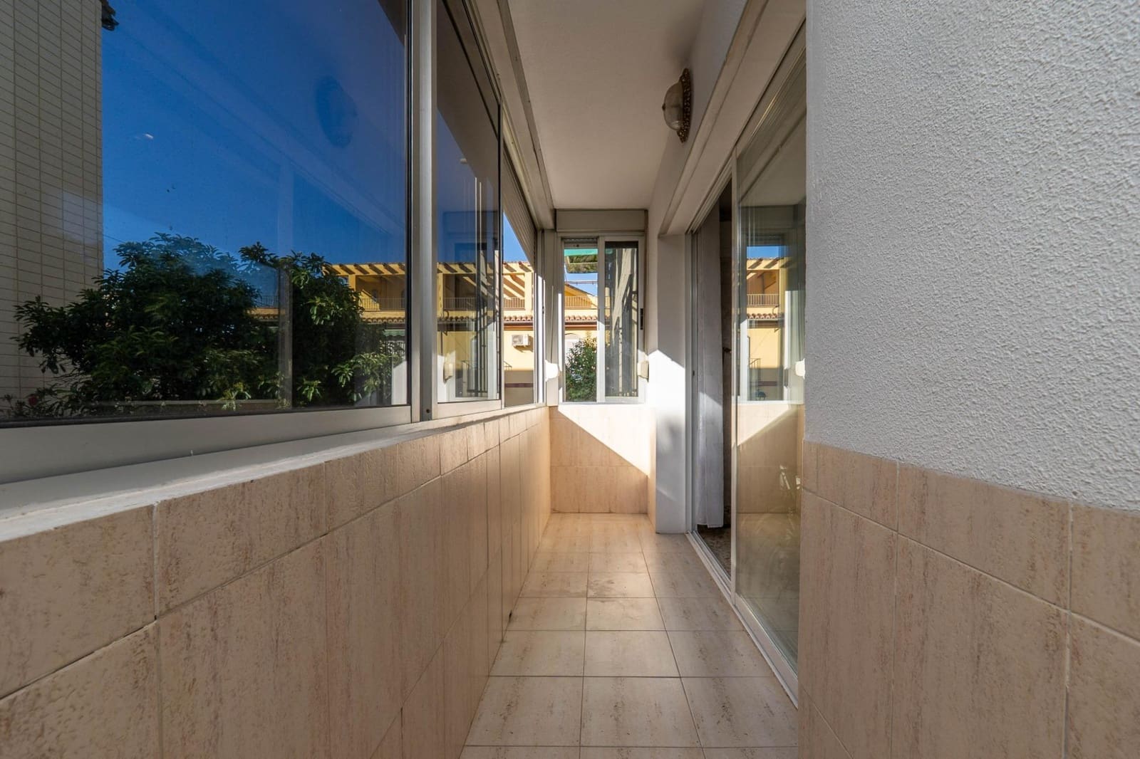 3 sypialnia Mieszkanie na sprzedaż w Maracena z basenem garażem - 204 000 € (Ref: 10098369)