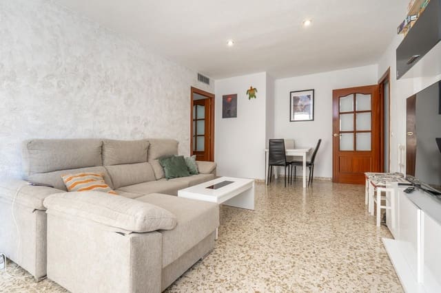 3 sypialnia Mieszkanie na sprzedaż w Maracena z basenem garażem - 204 000 € (Ref: 10098369)