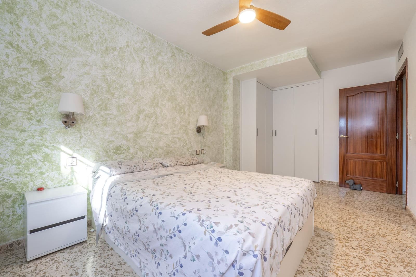 3 sypialnia Mieszkanie na sprzedaż w Maracena z basenem garażem - 204 000 € (Ref: 10098369)