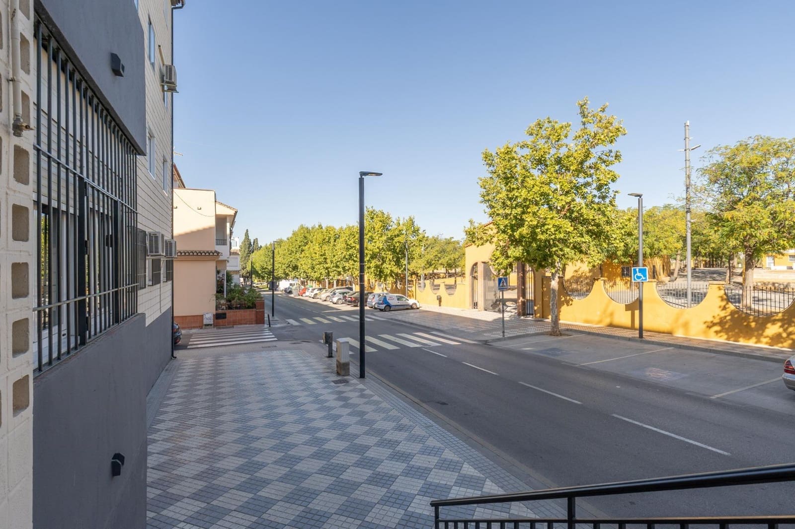 3 sypialnia Mieszkanie na sprzedaż w Maracena z basenem garażem - 204 000 € (Ref: 10098369)