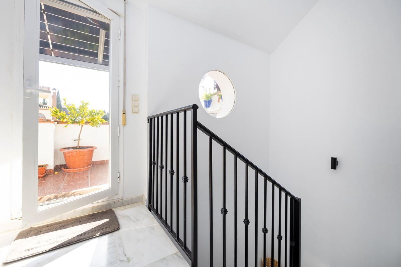 3 sovrum Radhus till salu i La Zubia med garage - 320 000 € (Ref: 10098370)