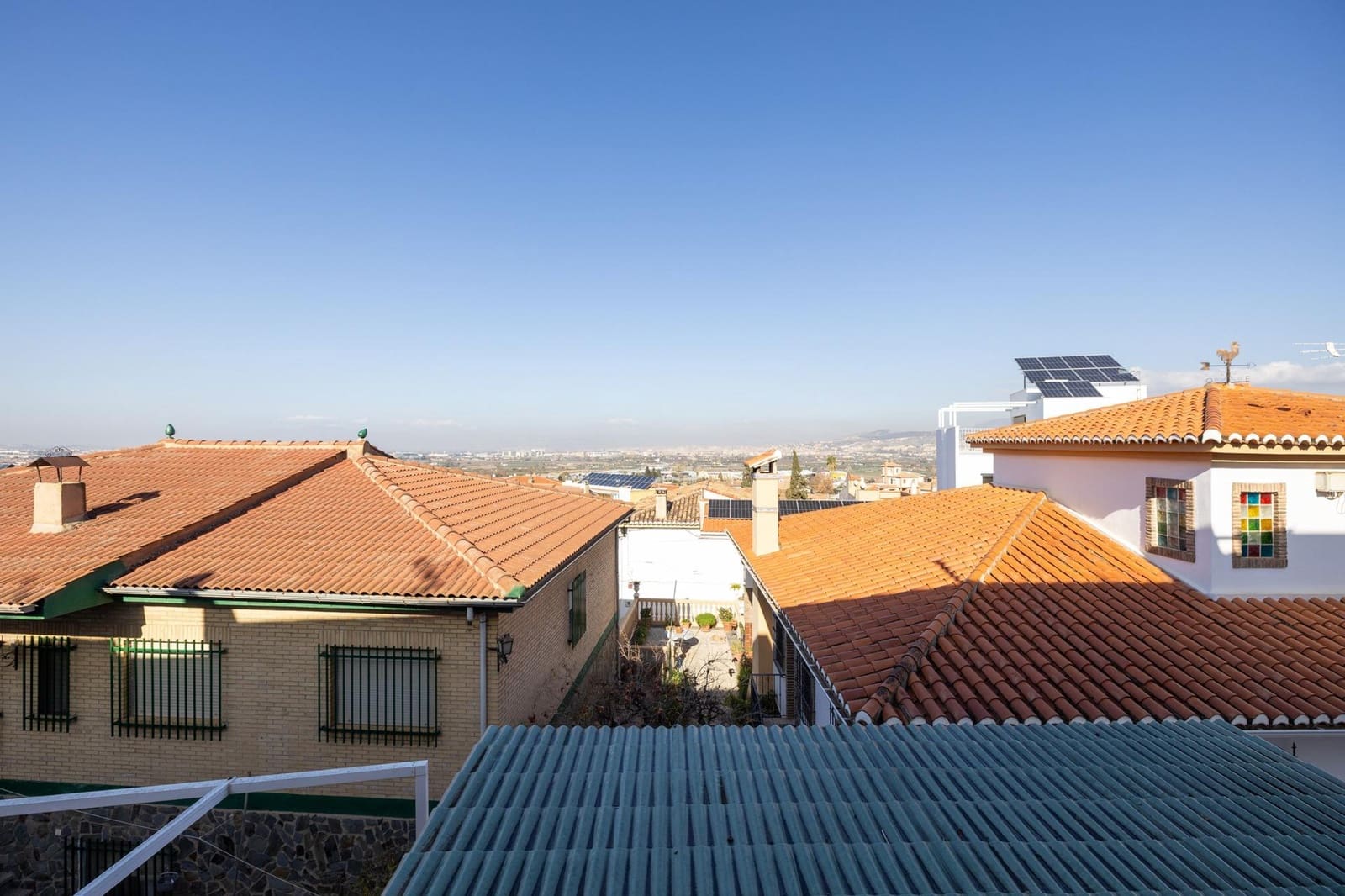 3 sovrum Radhus till salu i La Zubia med garage - 320 000 € (Ref: 10098370)