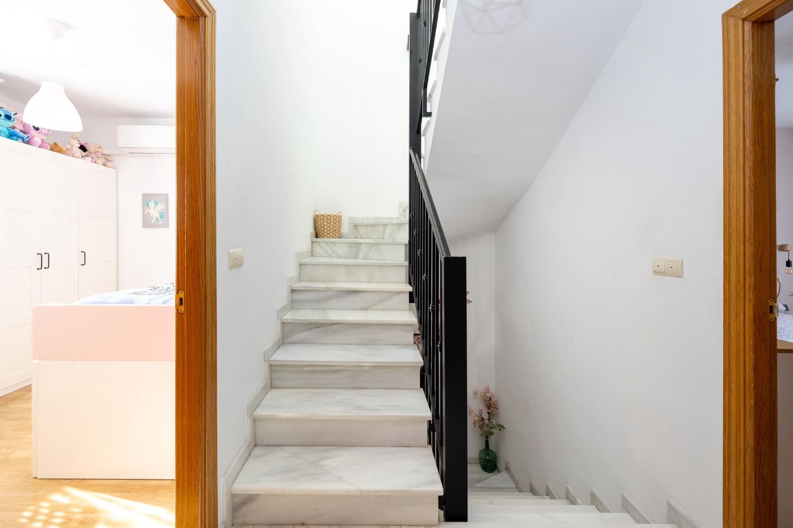 3 sovrum Radhus till salu i La Zubia med garage - 320 000 € (Ref: 10098370)