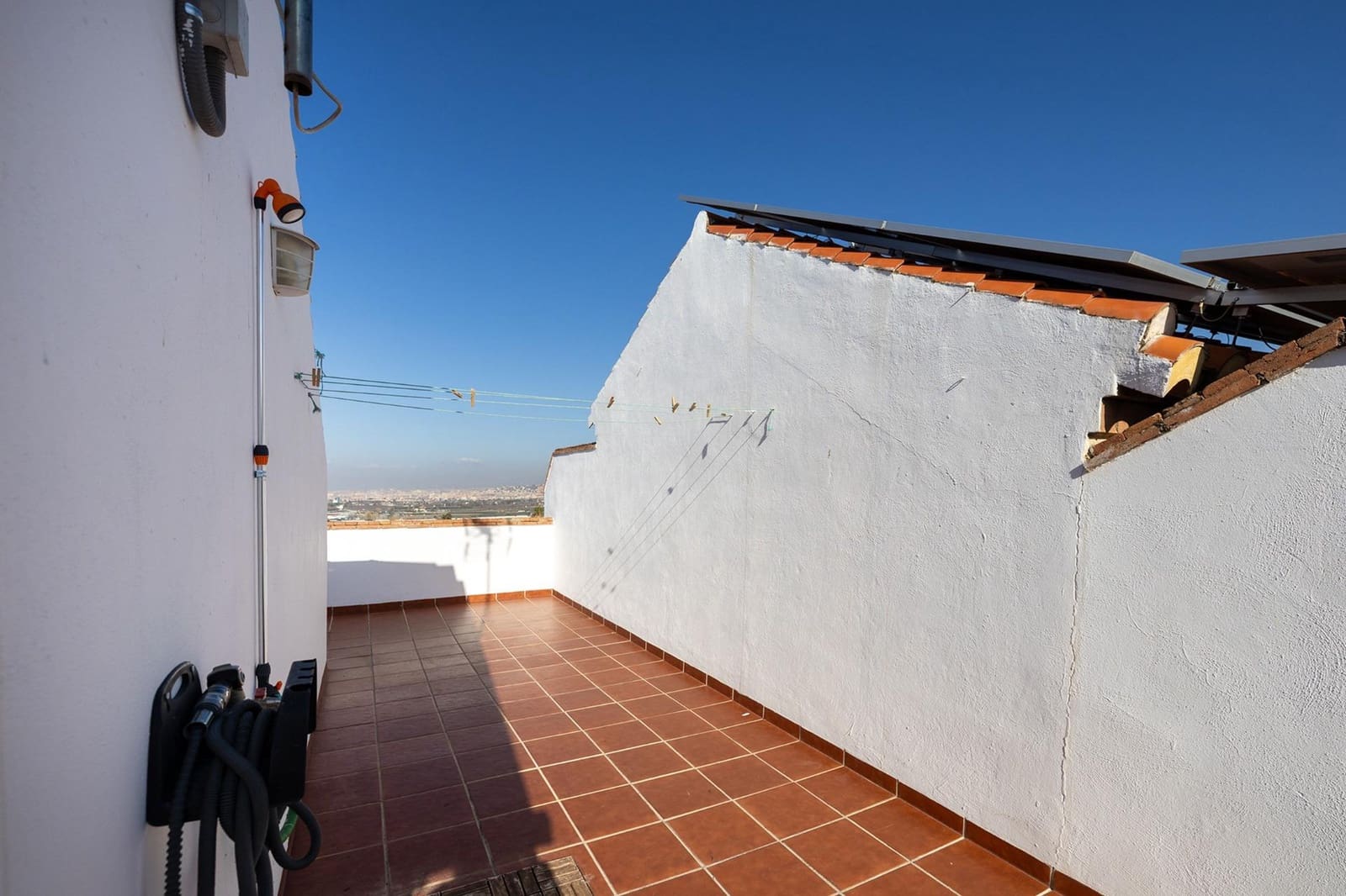3 sovrum Radhus till salu i La Zubia med garage - 320 000 € (Ref: 10098370)