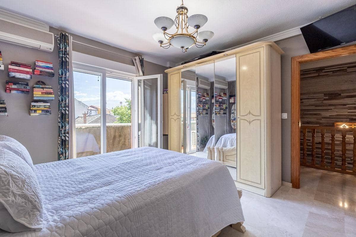 3 sovrum Radhus till salu i Cullar Vega med garage - 275 000 € (Ref: 10098371)