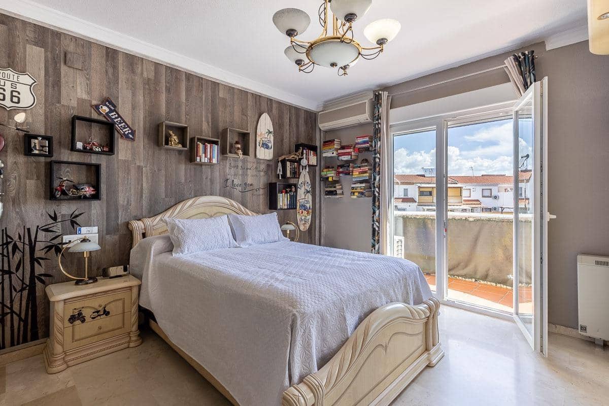 3 sovrum Radhus till salu i Cullar Vega med garage - 275 000 € (Ref: 10098371)