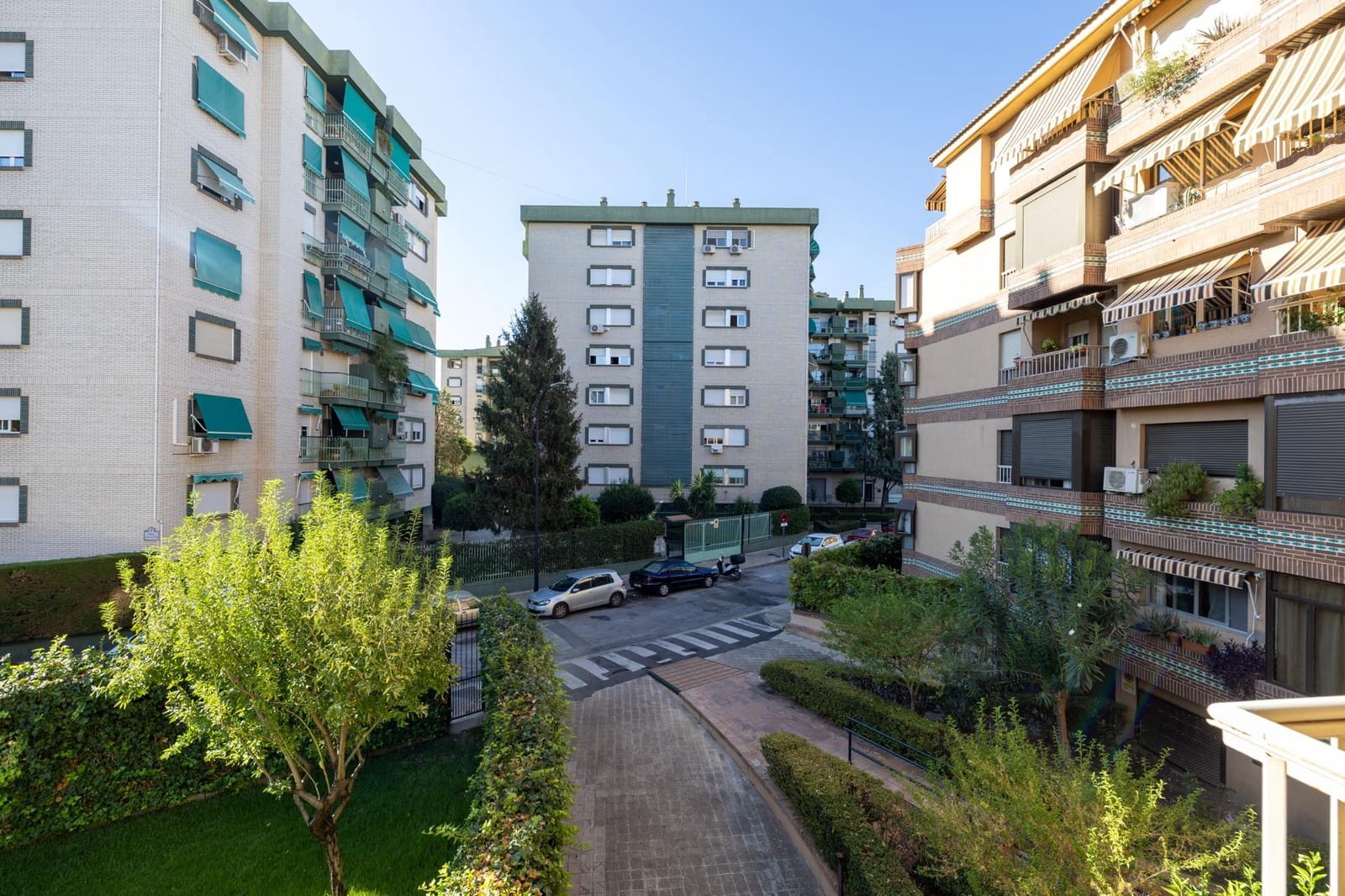 2 makuuhuone Asunto myytävänä paikassa Granada kaupunki mukana uima-altaan - 375 000 € (Ref: 10100418)