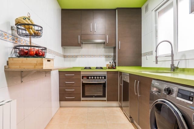 2 quarto Apartamento para venda em Atarfe com garagem - 176 800 € (Ref: 10102557)