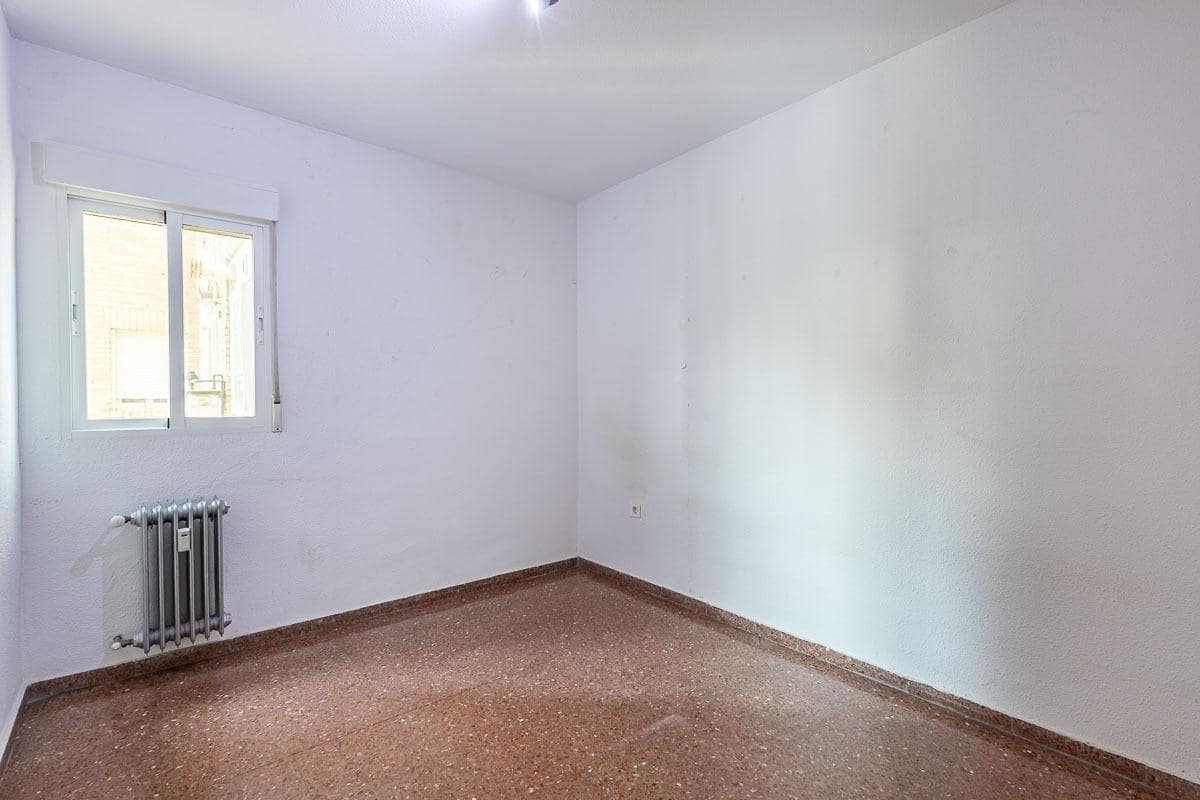 3 slaapkamer Flat te koop in Granada stad met garage - € 435.000 (Ref: 10102558)