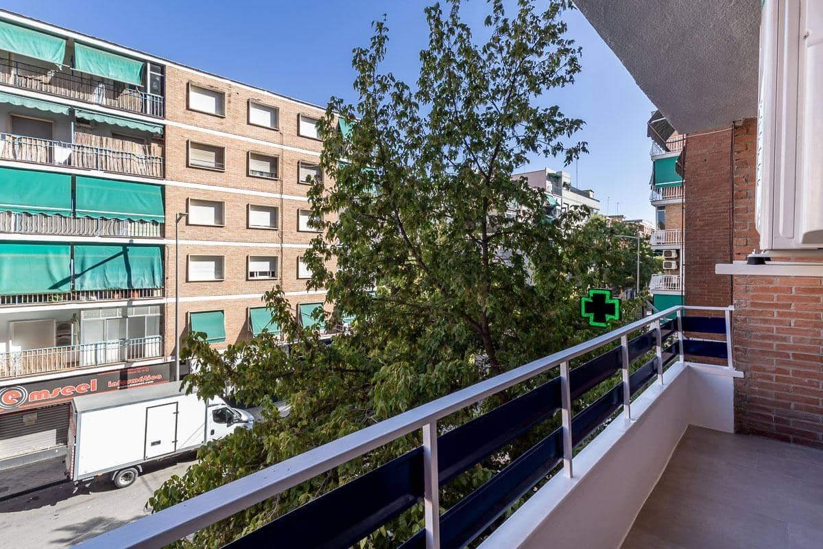 4 soverom Leilighet til salgs i Granada by - € 349 000 (Ref: 10102560)