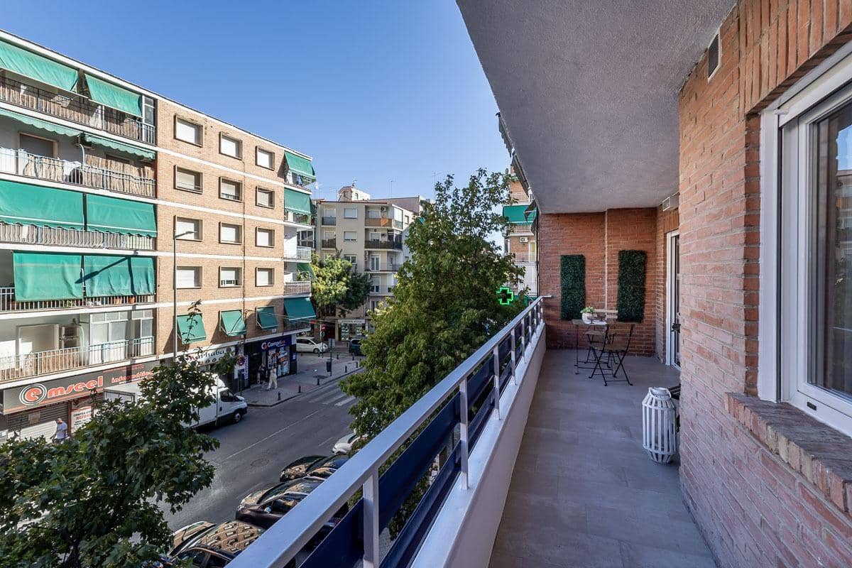 4 soverom Leilighet til salgs i Granada by - € 349 000 (Ref: 10102560)