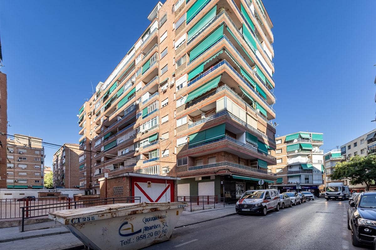 4 soverom Leilighet til salgs i Granada by - € 349 000 (Ref: 10102560)