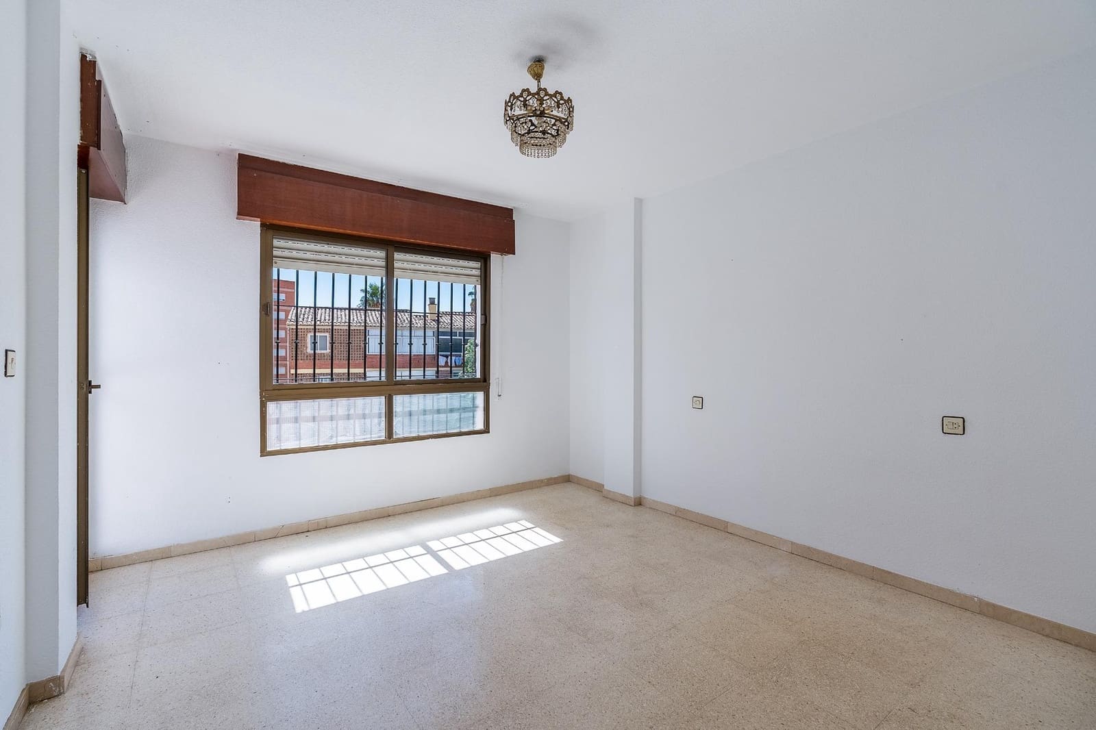 4 sovrum Radhus till salu i Motril - 269 000 € (Ref: 10102561)