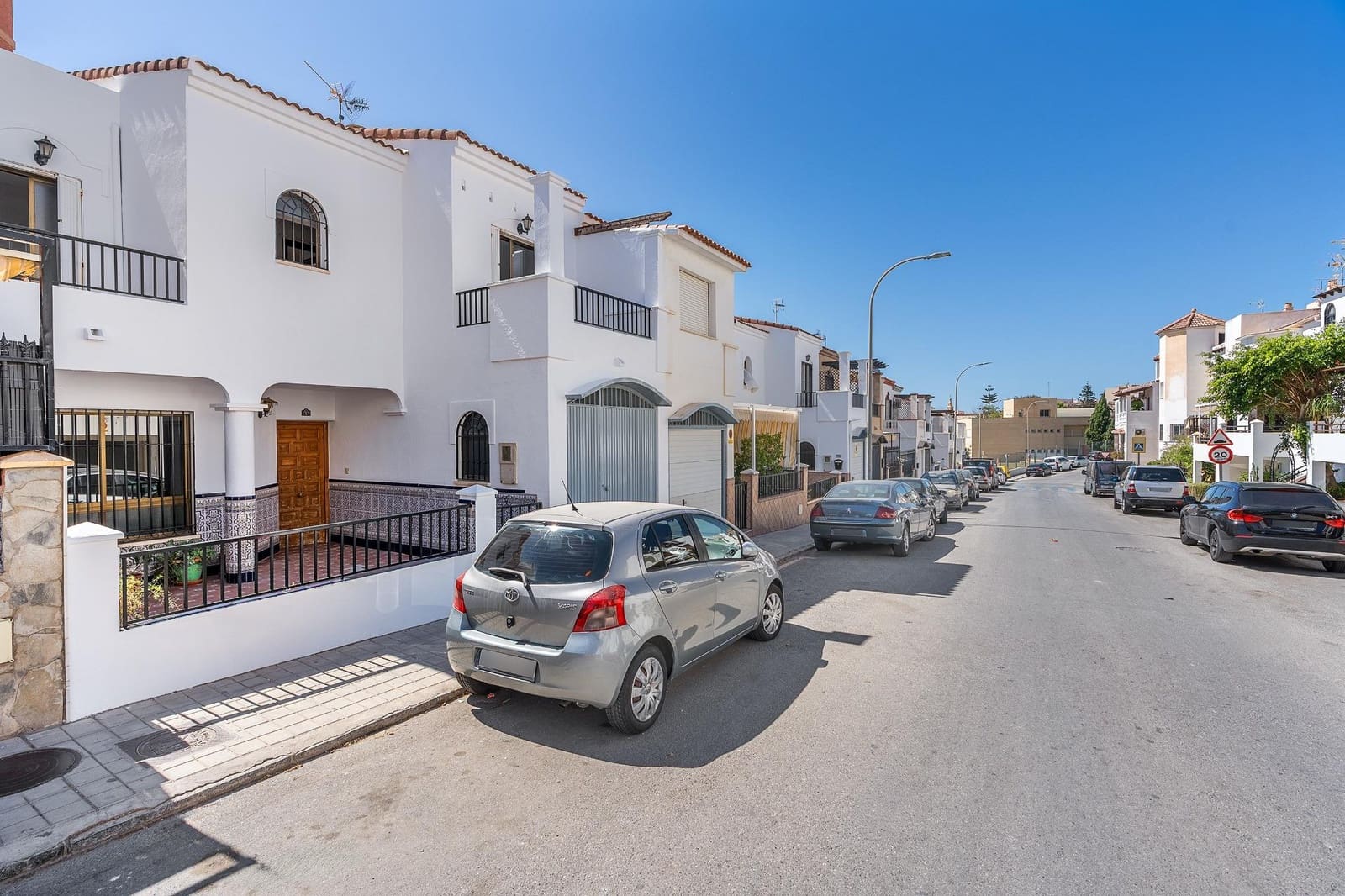 4 sovrum Radhus till salu i Motril - 269 000 € (Ref: 10102561)