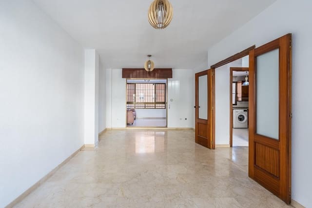 4 sovrum Radhus till salu i Motril - 269 000 € (Ref: 10102561)