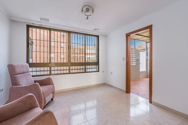 4 sovrum Radhus till salu i Motril - 269 000 € (Ref: 10102561)
