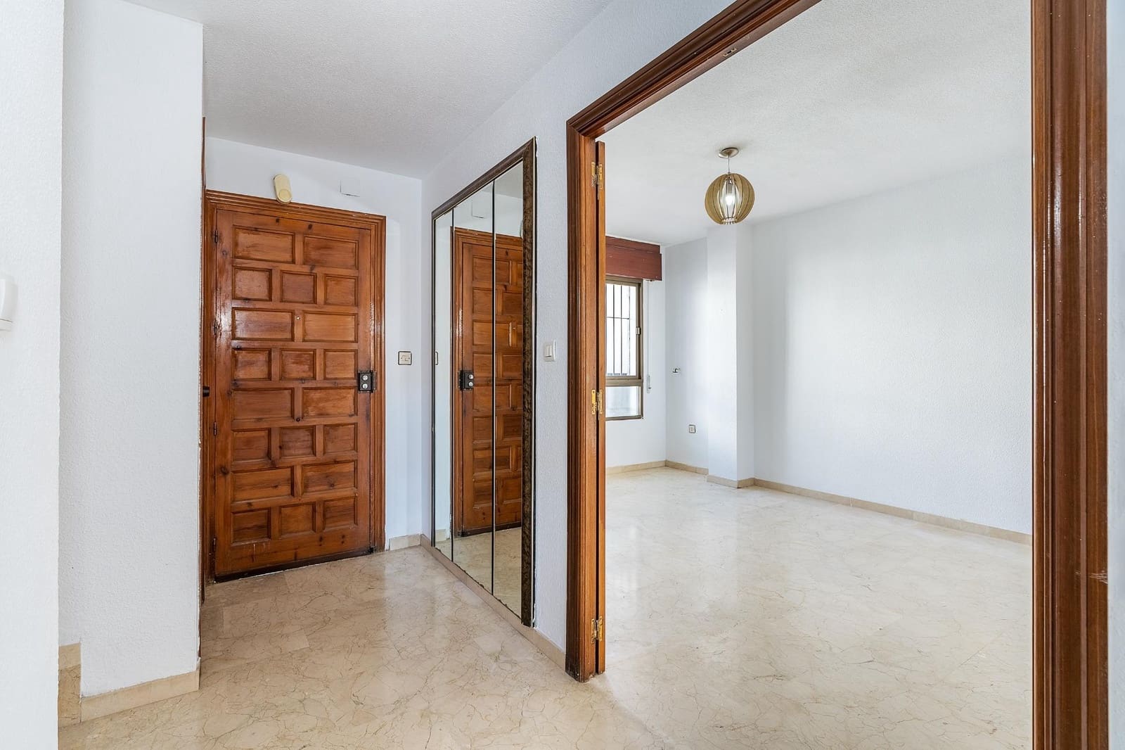 4 sovrum Radhus till salu i Motril - 269 000 € (Ref: 10102561)